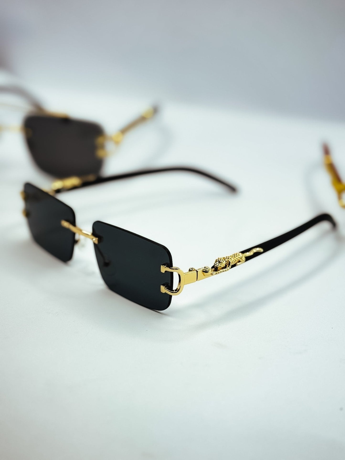 Pack Of 3 Elegant Glasses Deal - Flat 50 % Off