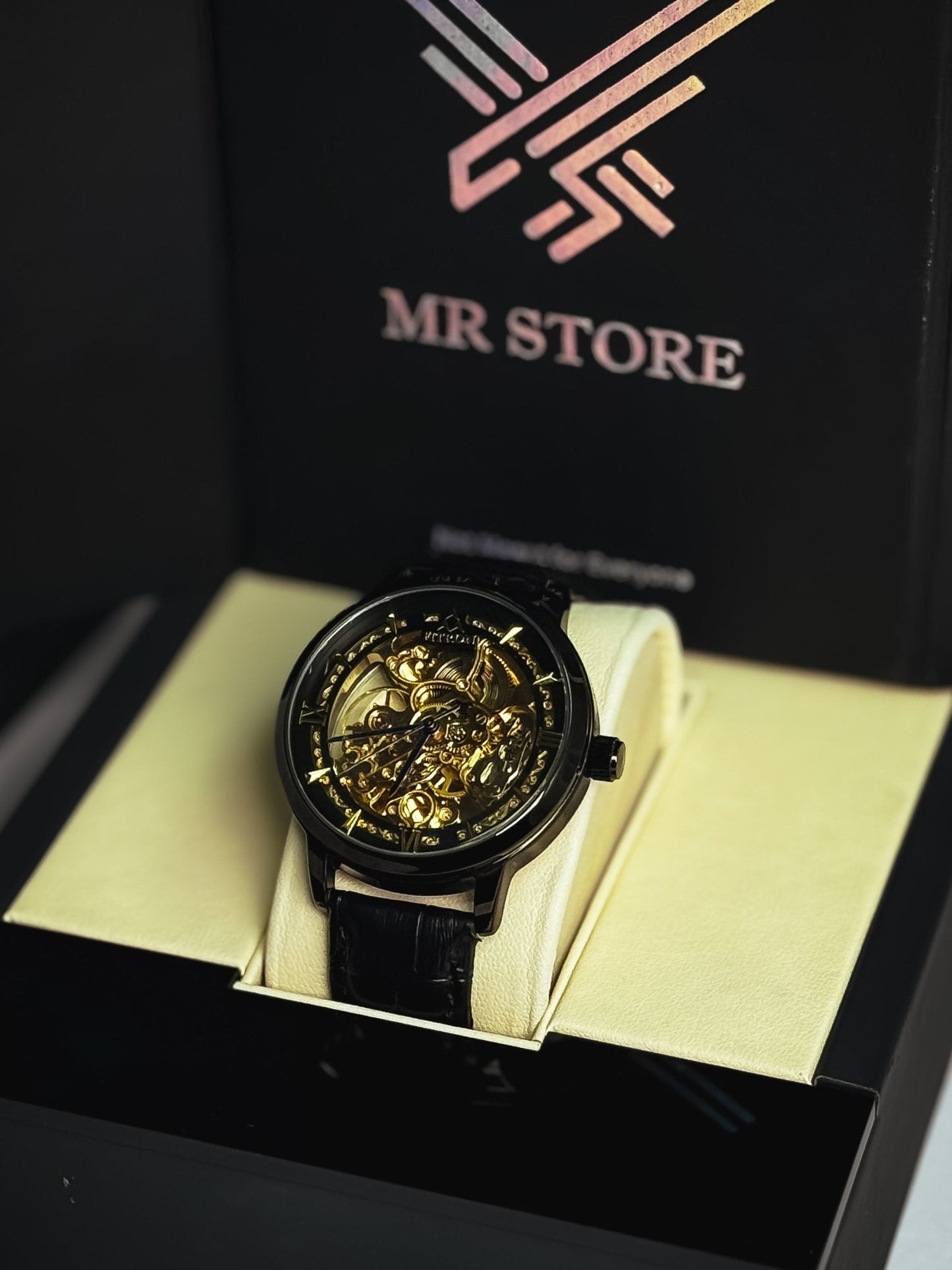 Fitro Leather Strap Watch