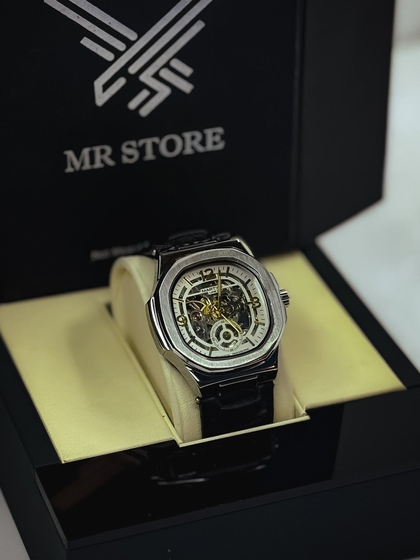 FT Strap Square Automatic