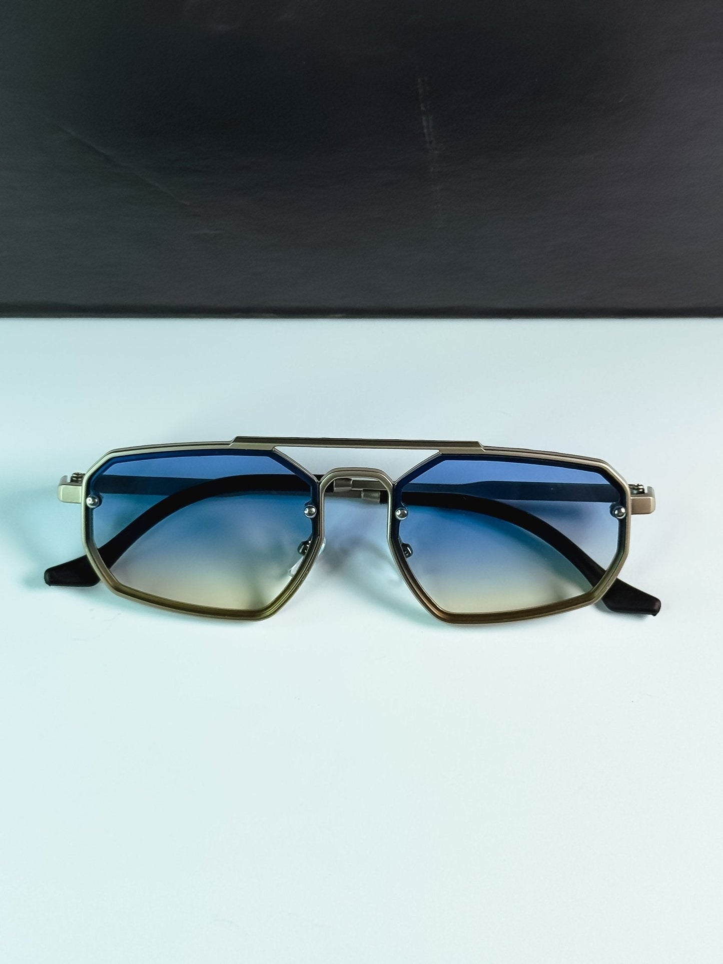 Elite Heavy Shades