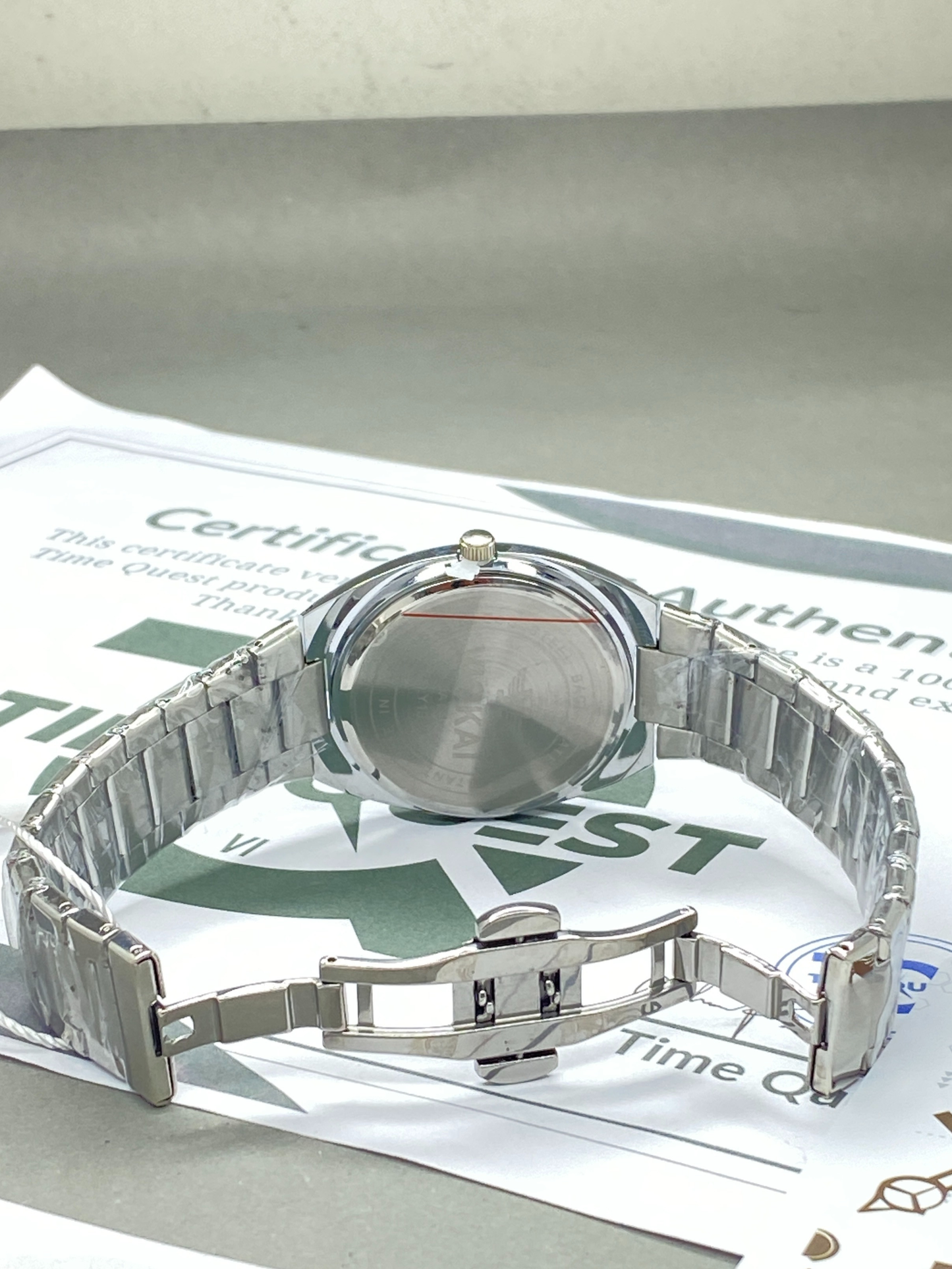 VIOKAI Analog Quartz Stainless Steel Made Chain Watch for Men With Date & Day Display