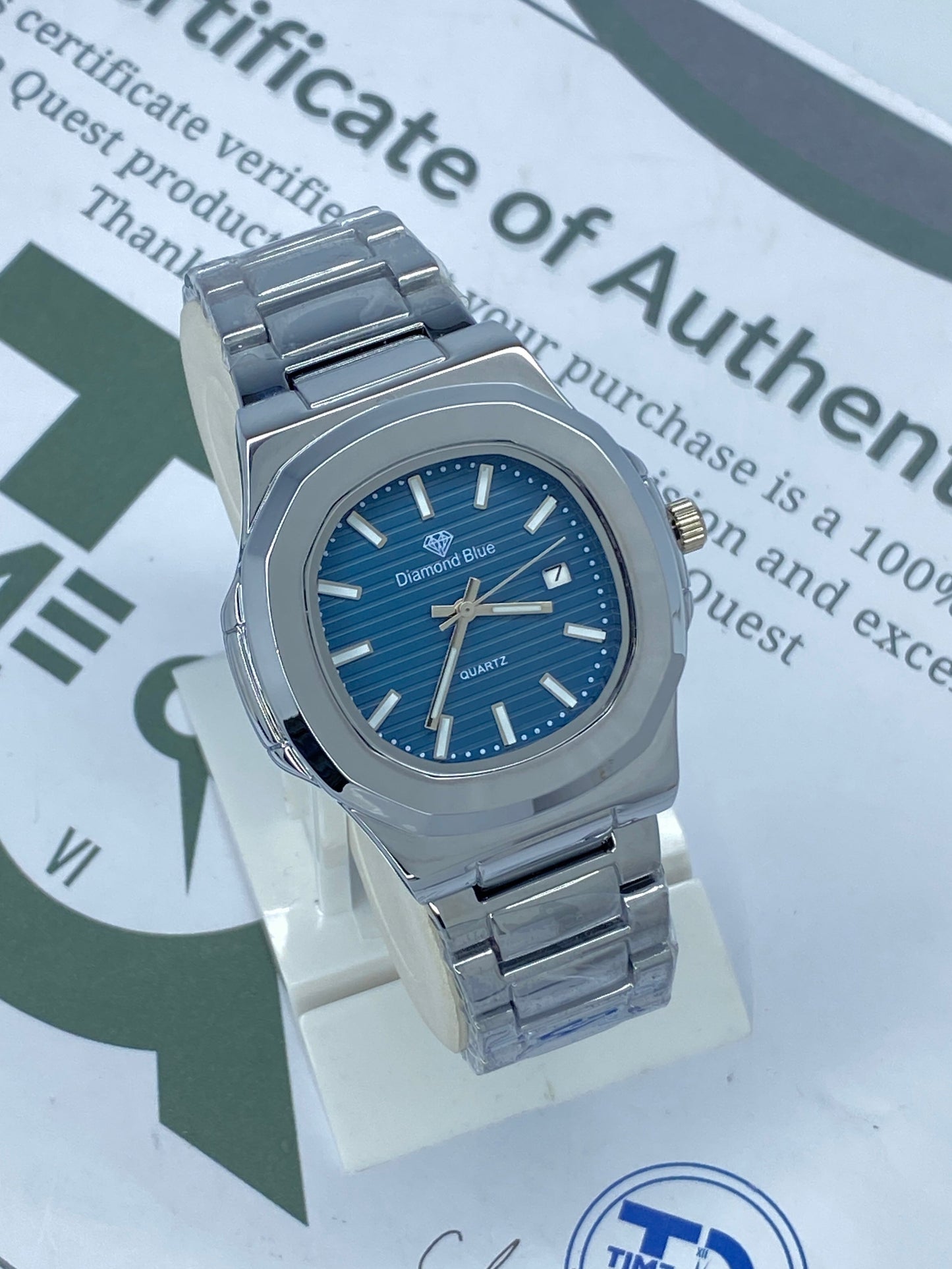 DIAMOND BLUE Classic Stainless Steel Analog Chain Watch for Men