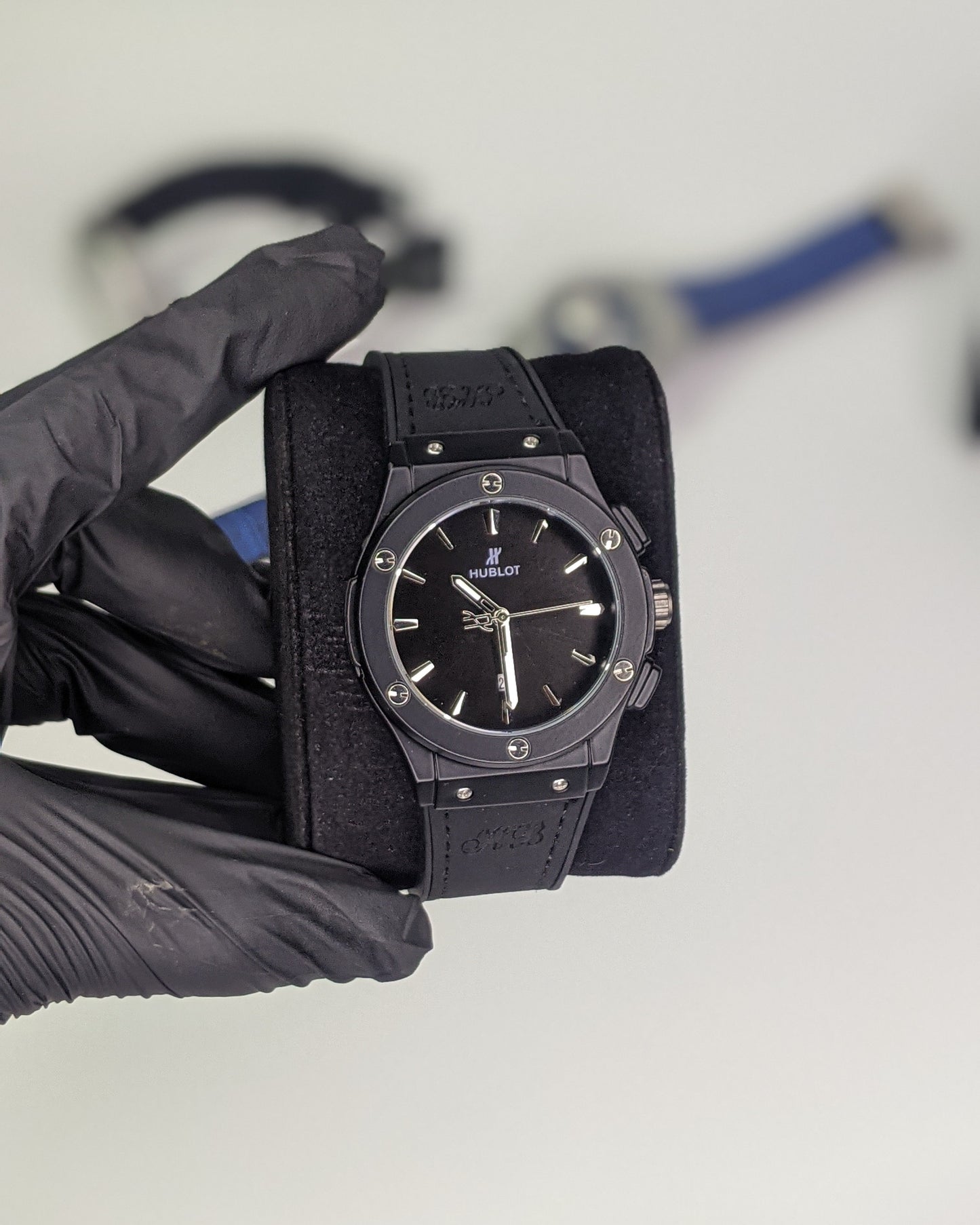 HUB Black Classic Dial (Leather Strap)