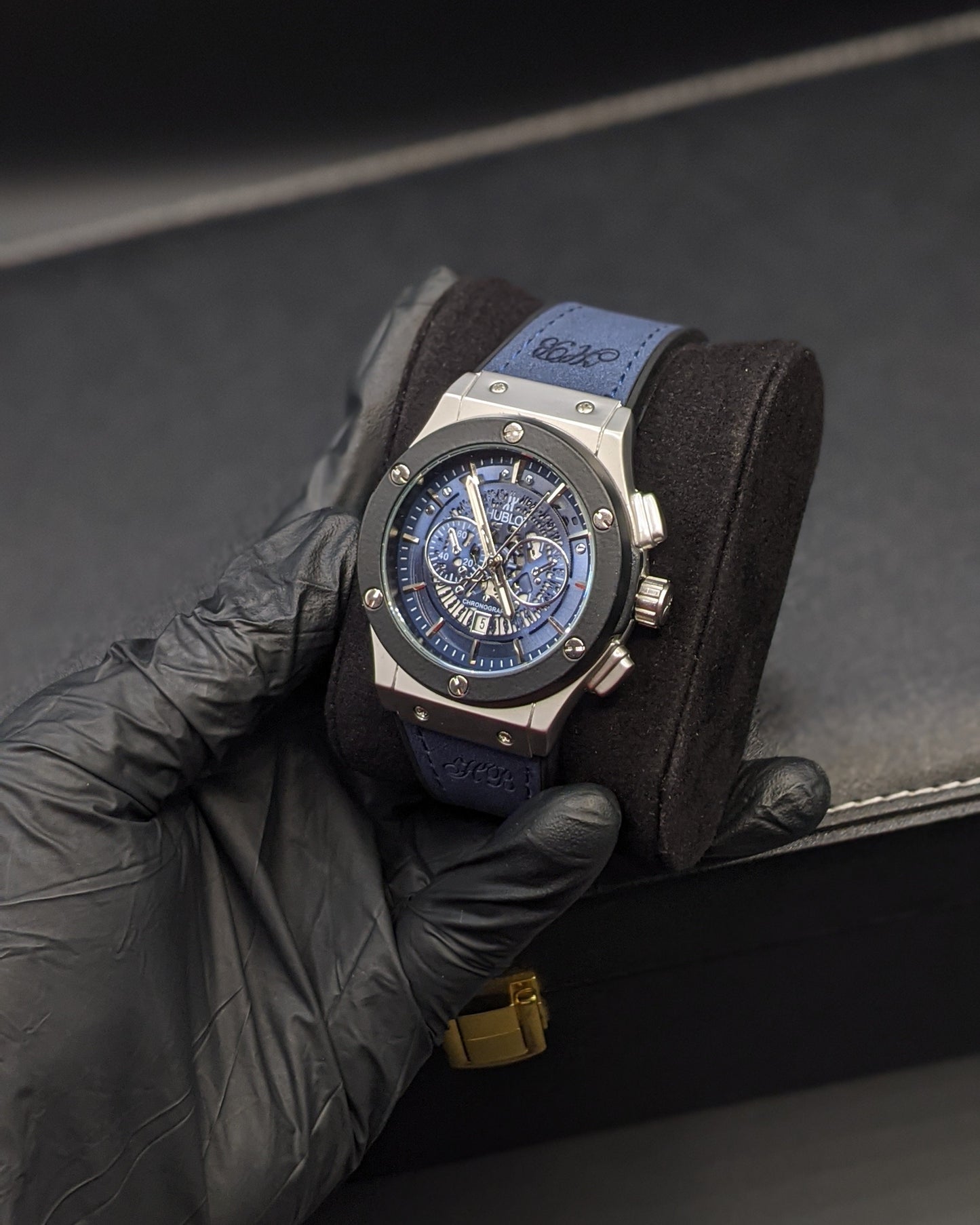 HUB Skeleton Blue with Black Classic